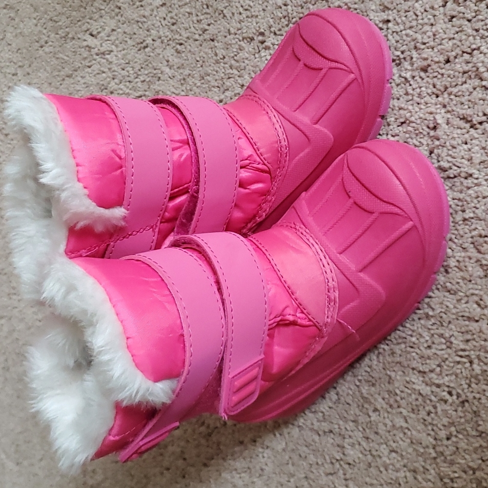 Girls snow boots